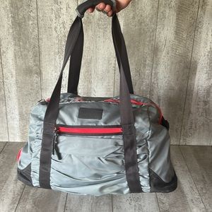 Under Armour Travel Gym Bag Duffle Gray Hot Orange